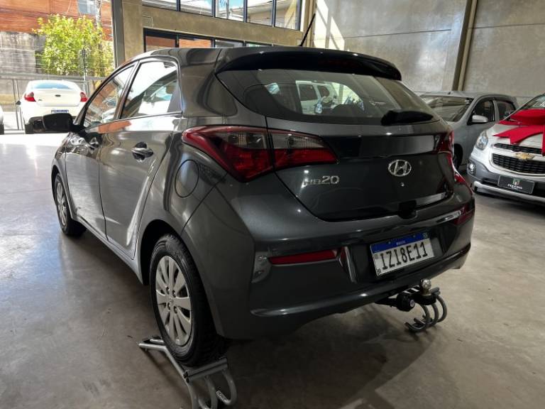 HYUNDAI - HB20 - 2019/2019 - Cinza - R$ 54.900,00