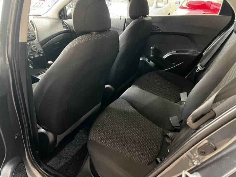 HYUNDAI - HB20 - 2019/2019 - Cinza - R$ 54.900,00