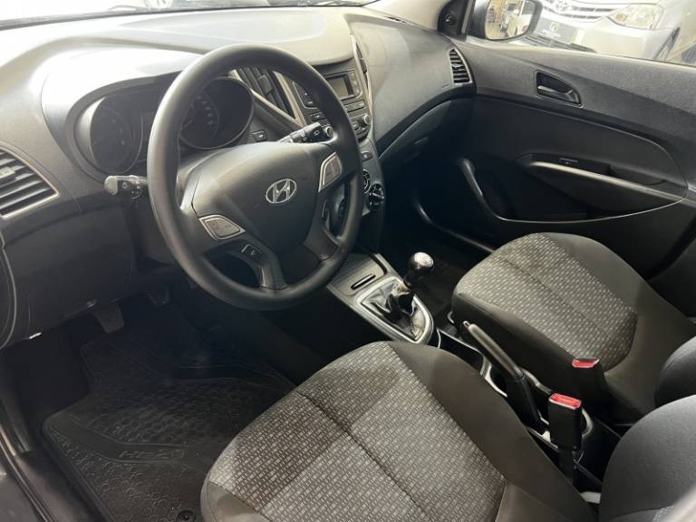HYUNDAI - HB20 - 2019/2019 - Cinza - R$ 54.900,00